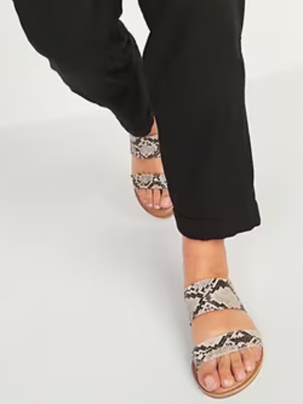 Old Navy Faux-Leather Double-Strap Slide Sandals Size 9 in Faux Snakeskin